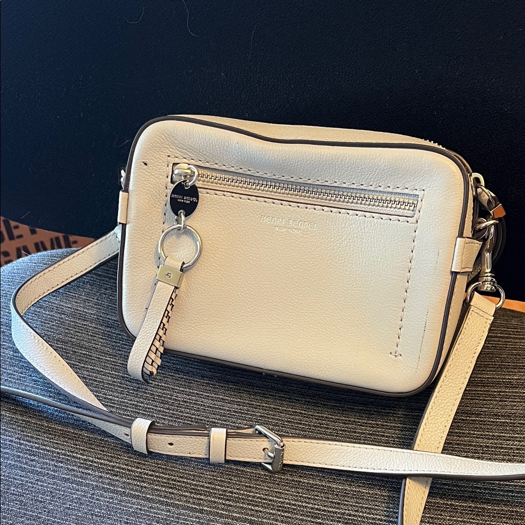 Henri Bendel Cream Leather Crossbody Camera Bag With Keyring Accent